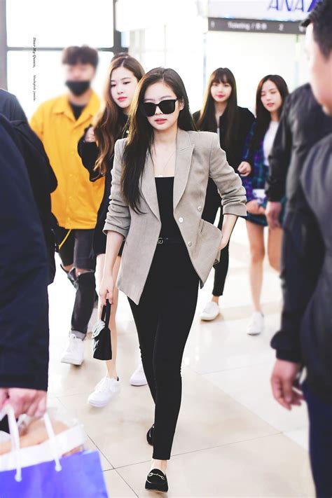 jennie — airport jennie kimjennie blackpink korean airport fashion