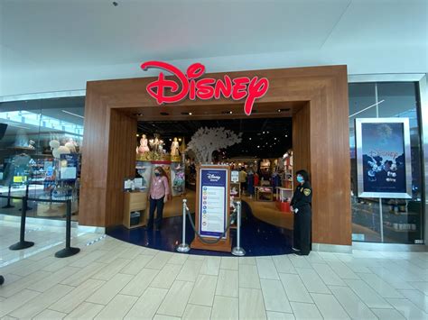 reopened disney store locations