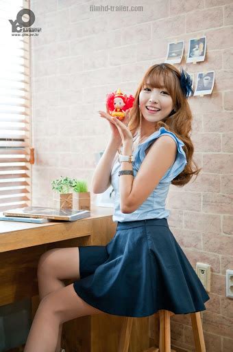 Lee Eun Hye Photos In Blue Dress Gallery Celebrity