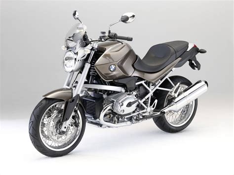 bmw rr review top speed
