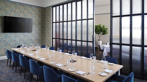 private dining rooms  cozy groups smart meetings