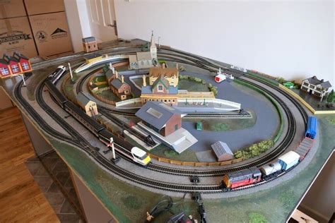00 Scale Model Trains