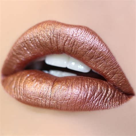 metallic lips trend    beautygeeks