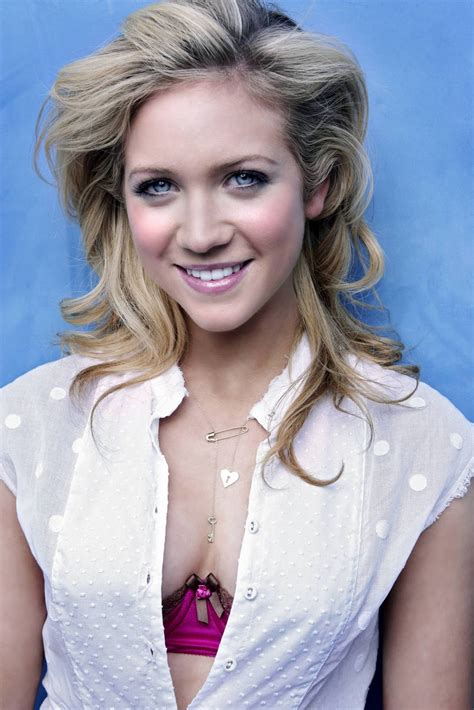 model brittany snow photo picture collection  fashion store