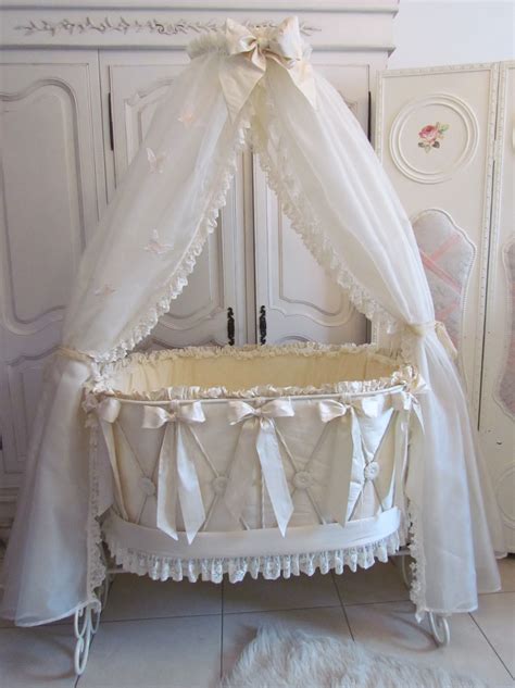 angela lace  baby bed