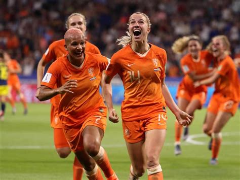 Netherlands Women S Soccer Team Players No Time For Rust As U S Women