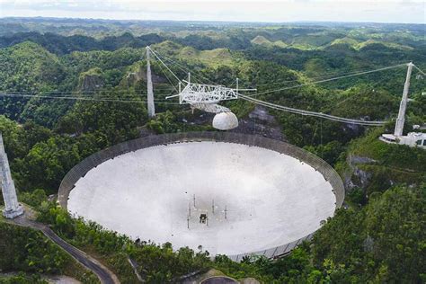 radioteleskop von arecibo fast vollstaendig zerstoert