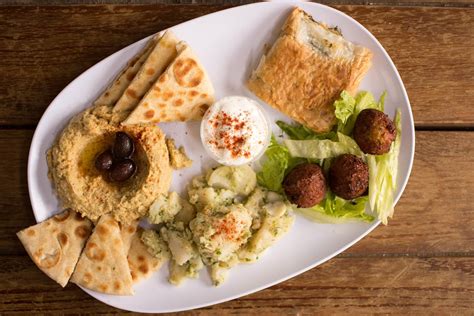 eat  israel  israeli food guide  travelers  israel