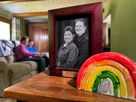 Iowa Couple Behind Landmark Same Sex Marriage Ruling Worries About The