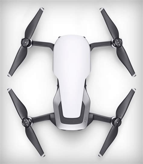 minuscule drone  packs  punch yanko design