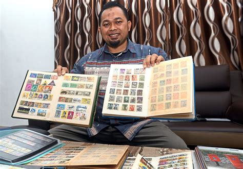 collector inherits gold  historical stamp  star