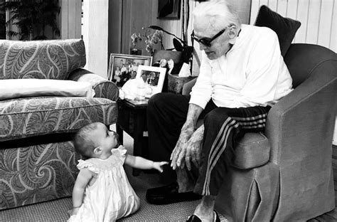 kirk douglas     loving great grandfather  instagram jewish telegraphic agency