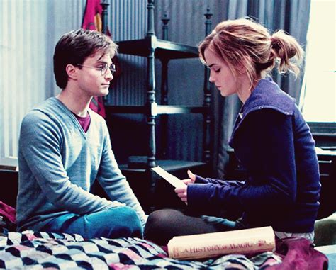 Daniel Radcliffe Emma Watson Friends Friendship Image