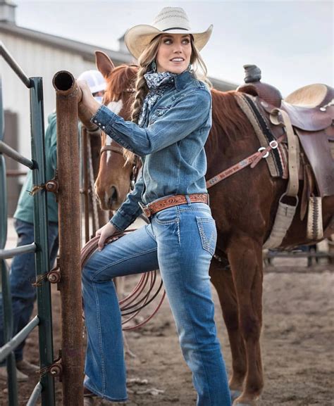 Country Cowgirl – Telegraph