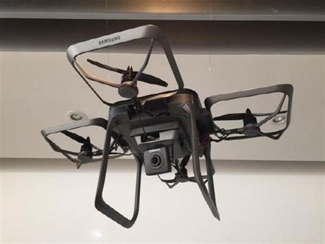 hold  phone samsung selfie drone suas news  business  drones
