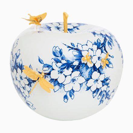 touch  gold ii apple  sabine struycken  royal delft royal blue collection ceramic