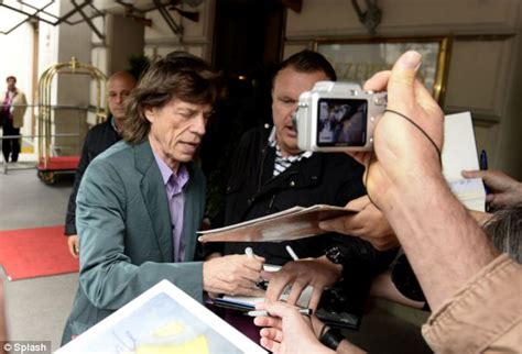 mick jagger joined by daughter georgia may and ex wife jerry hall for father s day daily mail