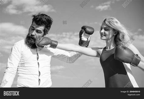 Couple Love Fighting Image And Photo Free Trial Bigstock