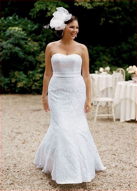 38 inspiration wedding dress styles for short curvy