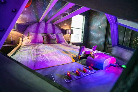 star wars themed house  space ship beds