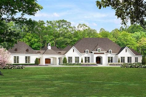 plan mk luxurious  bed house plan  porte cochere   luxury ranch house plans