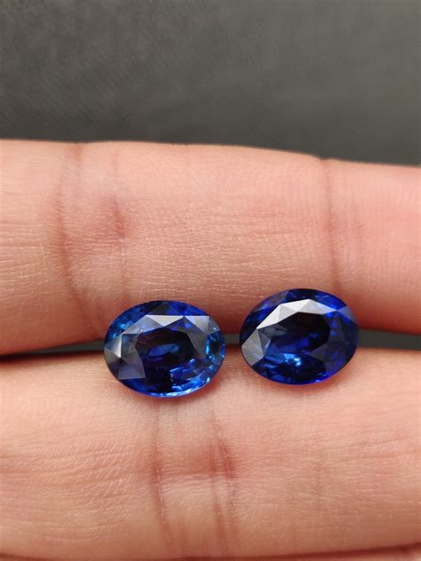 ceylon blue sapphire gemstones   navneet gems