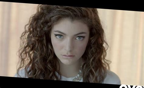 Meow Pop Singer Lorde Naked Leaked Photos • Fappening Sauce