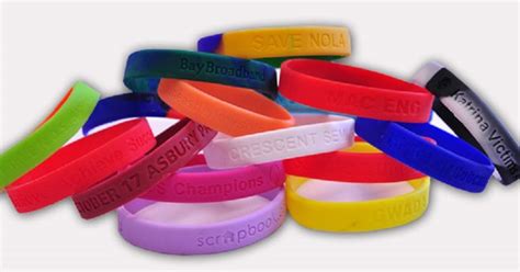 swedish police hand out don t touch me bracelets to stop