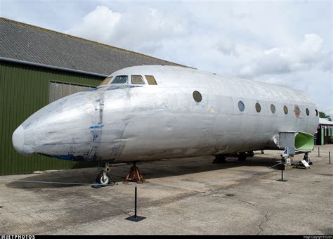 wb avro ashton  united kingdom royal aircraft establishment