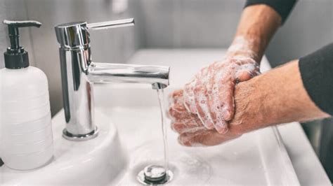 wast  nog vaak genoeg uw handen deze dokter denkt van niet max vandaag