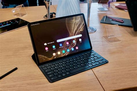 samsung galaxy tab     big android tablet  beat   price