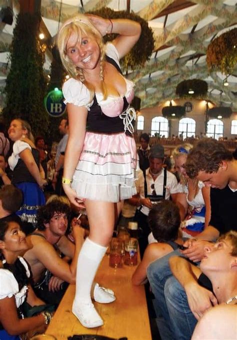 Sexy Dirndl Girls 100 Hot Oktoberfest Girls Cleavage And All Page 22