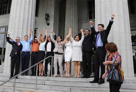 miami judge weds gays and lesbians after ruling against