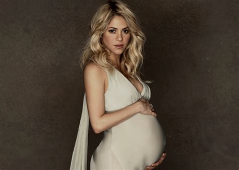 all hollywood celebrities shakira new pregnant photographs 2013