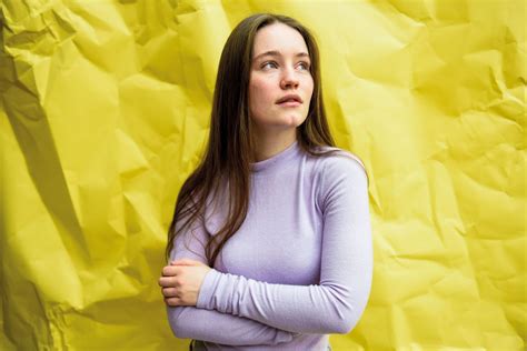 sigrid debuts dont feel  crying video substream magazine