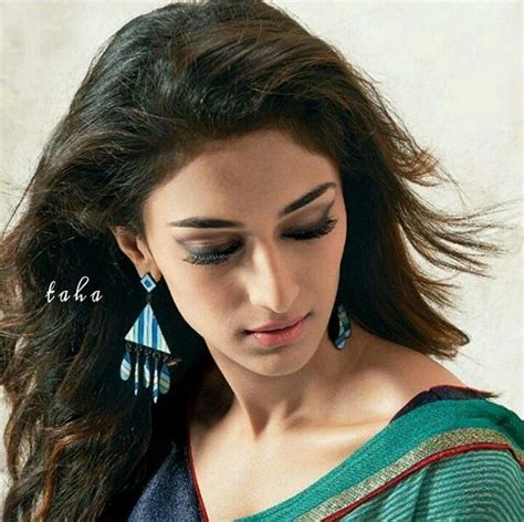 💖follow Me Jaasmi Nazee For More💗 Erica Fernandes Beautiful Indian