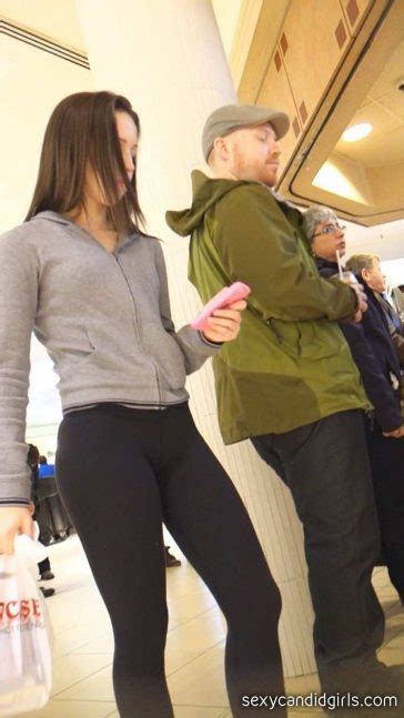 candid yoga pants pics and videos sexy candid girls with juicy asses