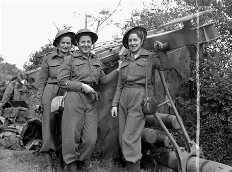 Wac Wwii Canadian Army Canadian Soldiers Canadian Military