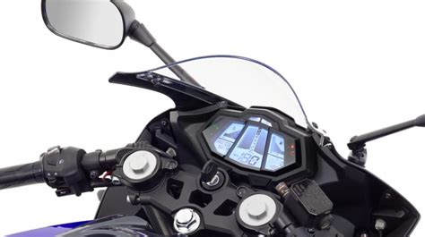 yamaha yzf  review pictures auto express