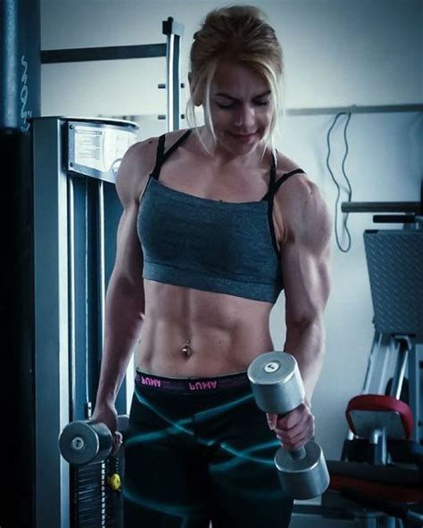 Show Me The Abs Fit Women Fitness Models Women Who Lift