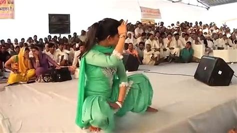 Sex Dance On Sapna Indan Girl Dance Hot Indian Dnace