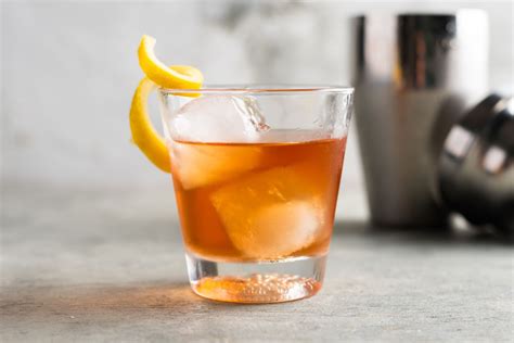 25 essential classic brandy cocktails you should know