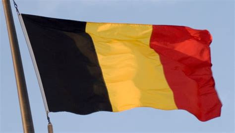 minder  de helft van de belgen voelt zich nog belg binnenland hlnbe