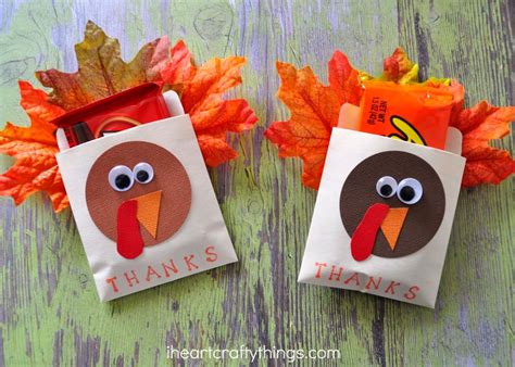 diy thanksgiving turkey party favors