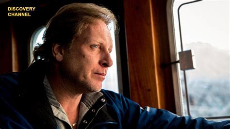 deadliest catch s sig hansen embarrassed after altercation with