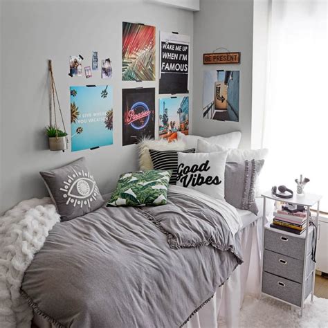 50 Shades Of Grey Dorm Room
