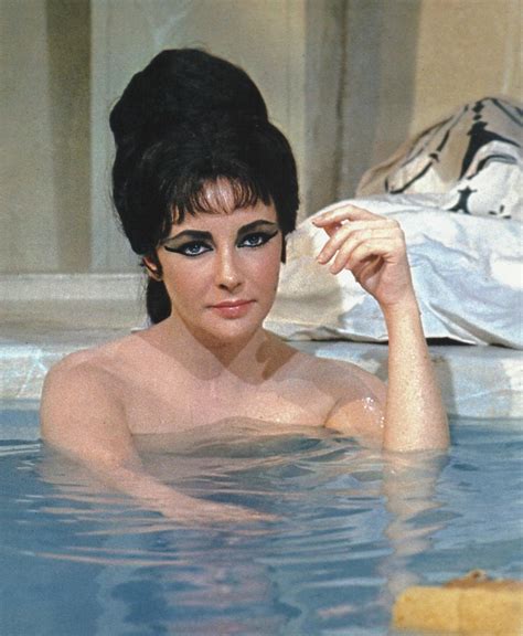 Stunning Photos Of Elizabeth Taylor In The 1950s And 1960s Rare