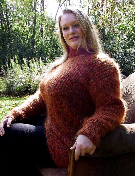 Big Breasts In Tight Sweaters 41 Pics Xhamster