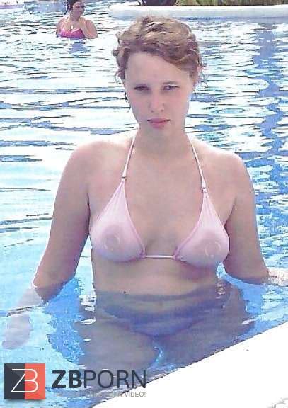 Bikini Swimsuit Brassiere Plumper Mature Clad Teenager