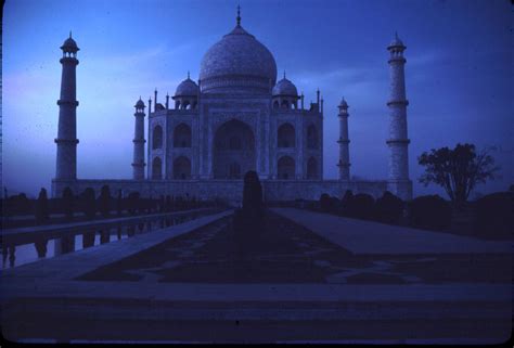 11 Romantic Facts About The Symbol Of Love Taj Mahal